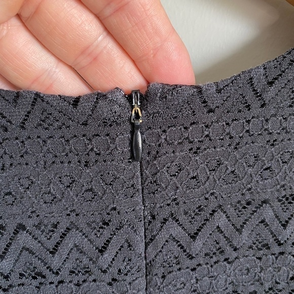 Monteau Women's Black Sleeveless Mini Cocktail Lace Dress Lined Size Large - Picture 5 of 13